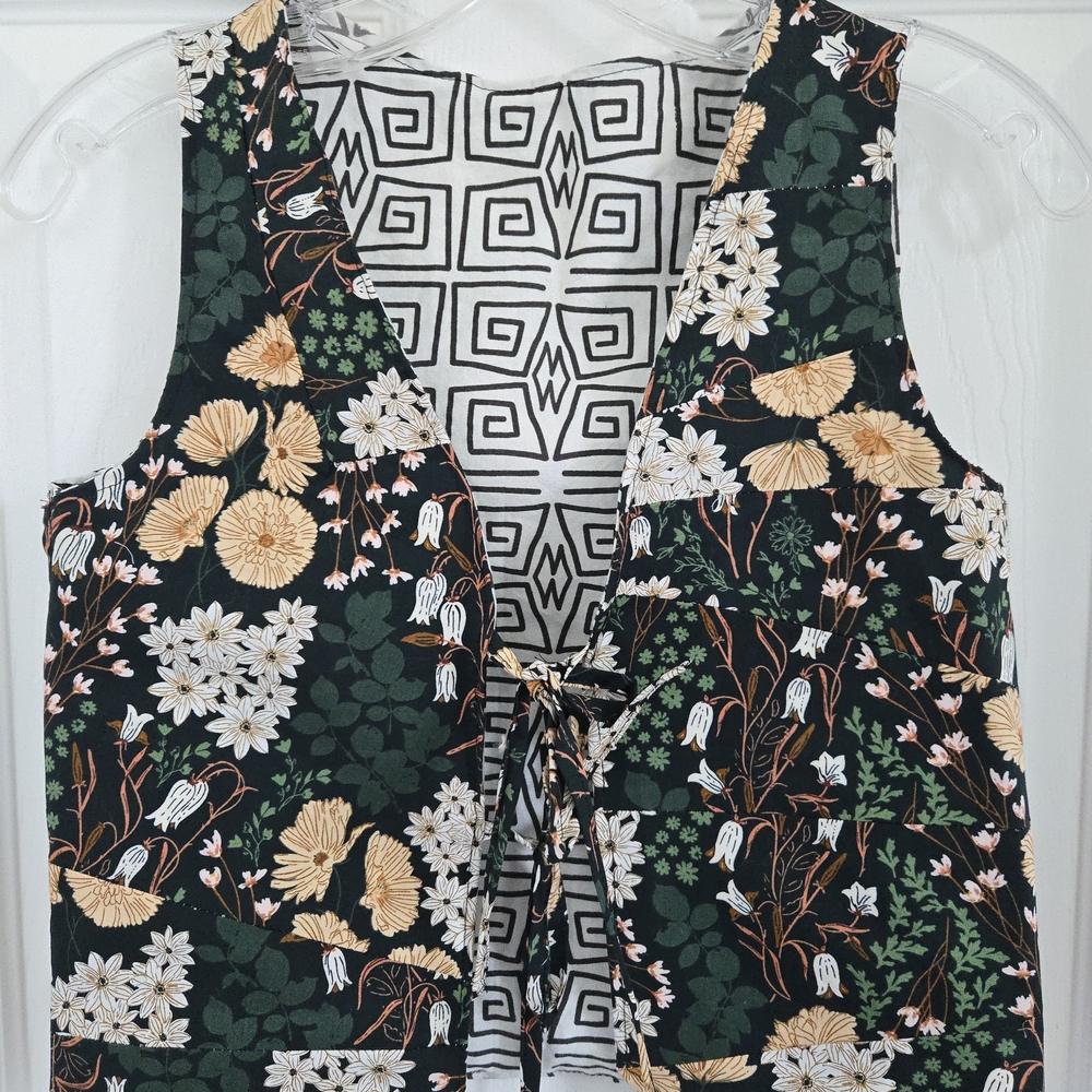 Upcycled Boho Ooak Tie Front Vest Tank, XS, Black Floral, Reversible, New, Hippy